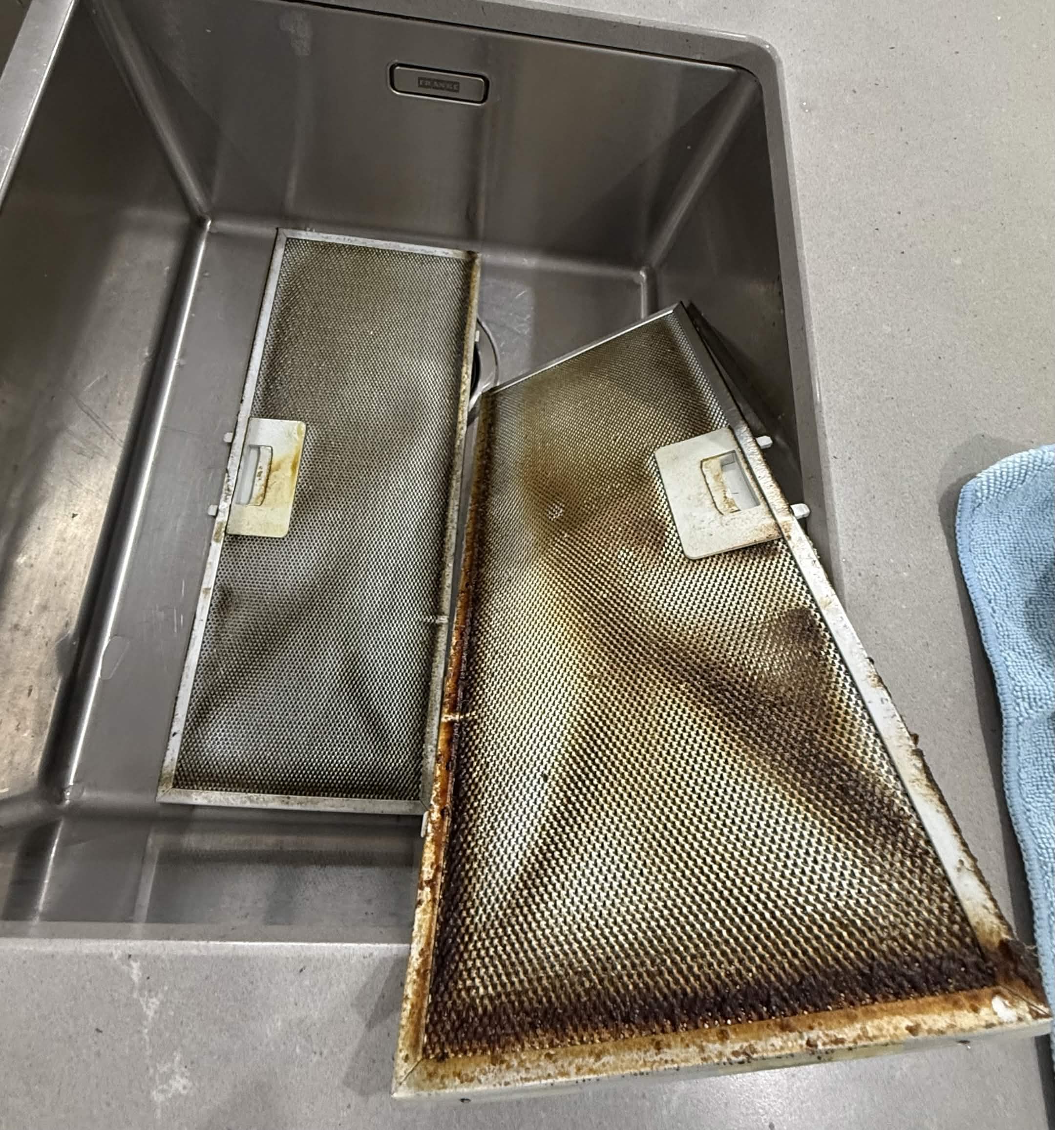 Rangehood filter cleaning — before